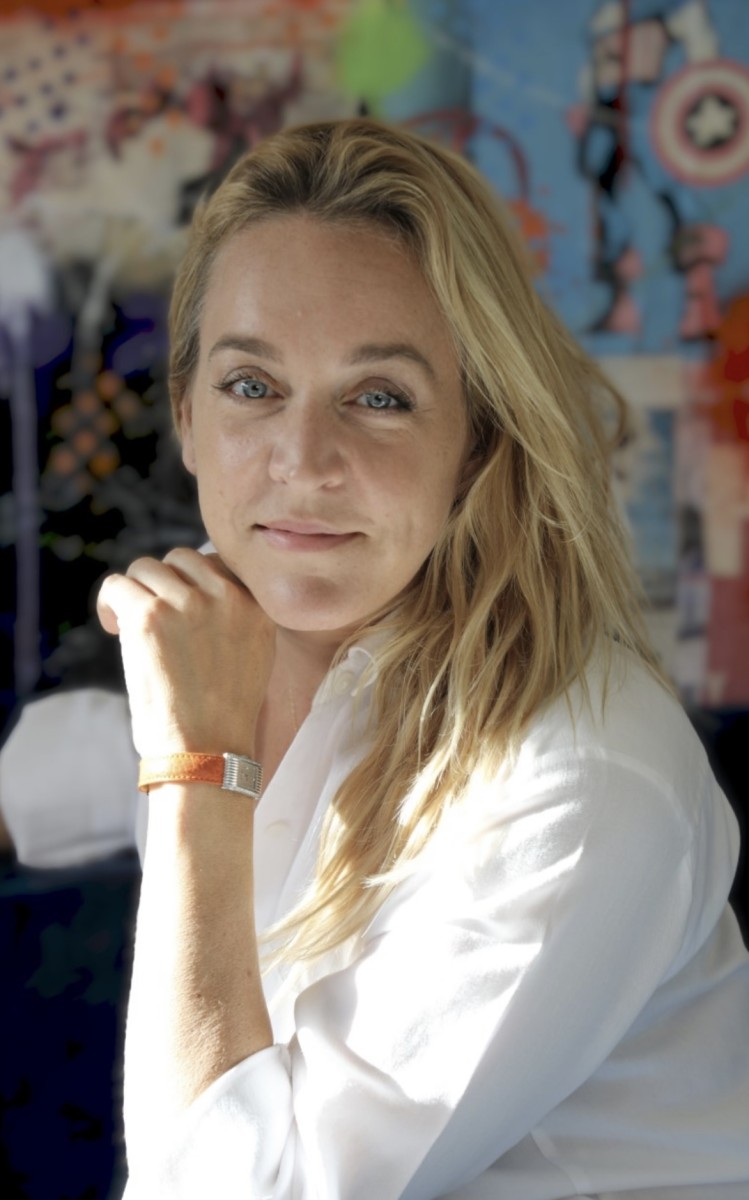 à la rencontre de l'artiste
                     Laurentine Burelle                
