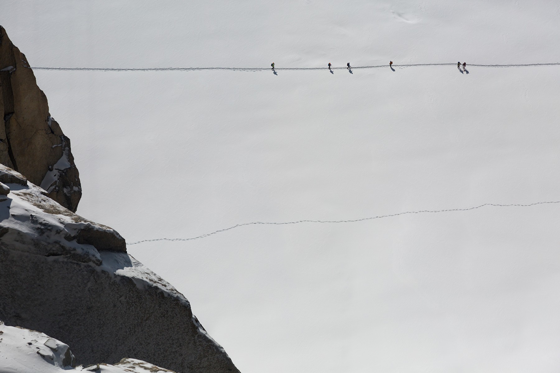En route vers les cimes, de Basile Ducournau The Art Cycle