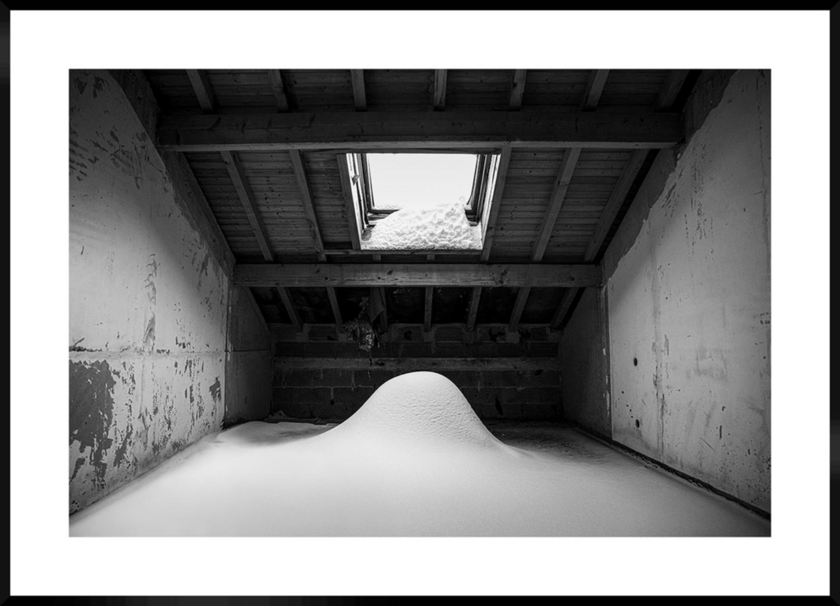 Une étrange rencontre, de Basile Ducournau The Art Cycle