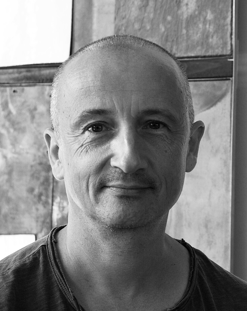 à la rencontre de l'artiste
                     Christophe Mirande                