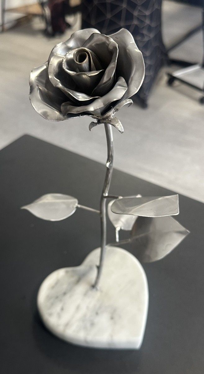 danielackermann rosedecoeur theartcycle photo_secondaire 52474640.jpeg The Art Cycle