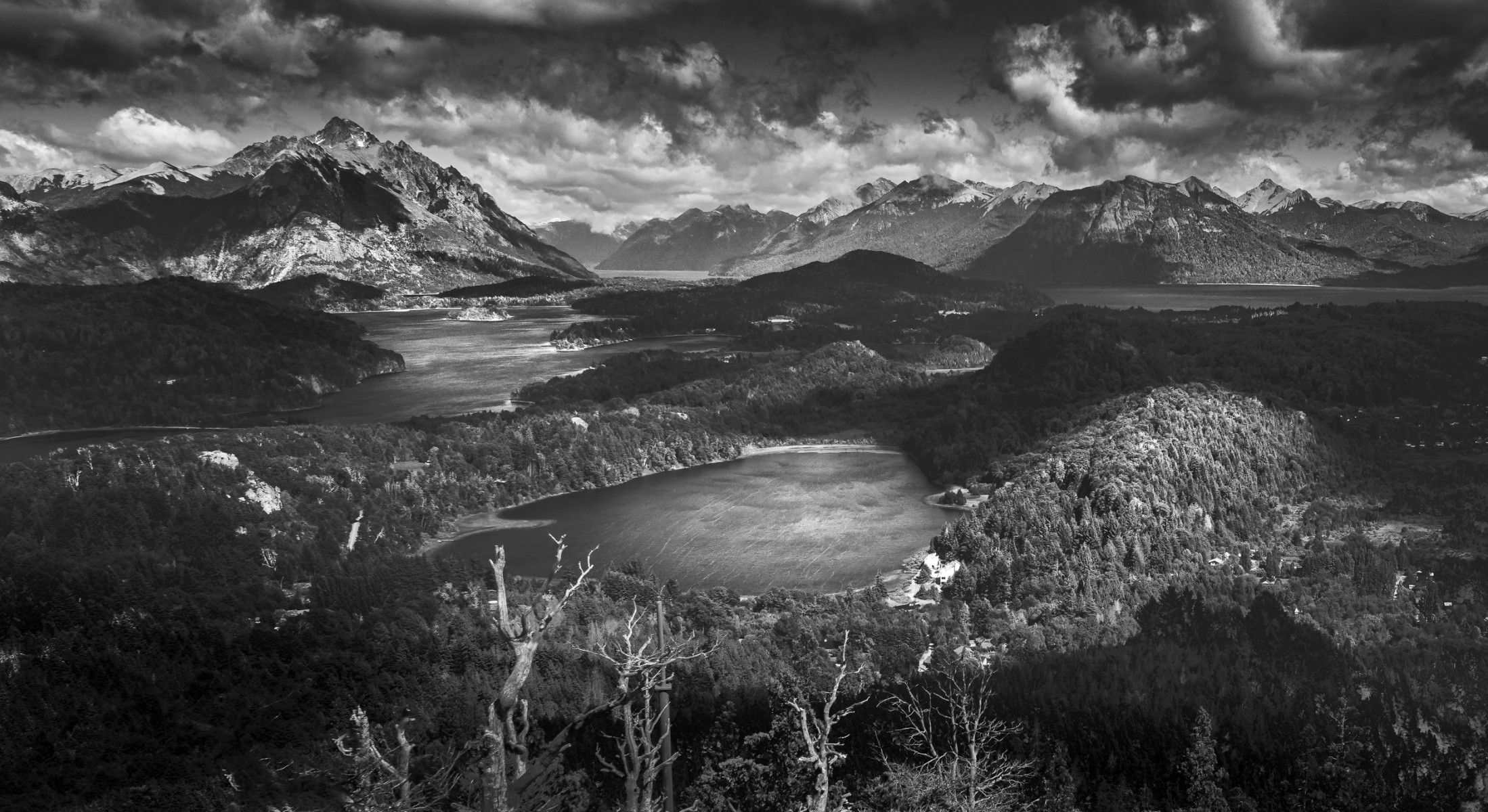 edouarddeganay lacsdargentinepatagonienord theartcycle photo_secondaire 1387422457.jpeg The Art Cycle