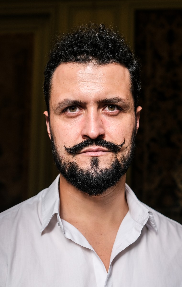 à la rencontre de l'artiste
                     Geoffrey Callènes                