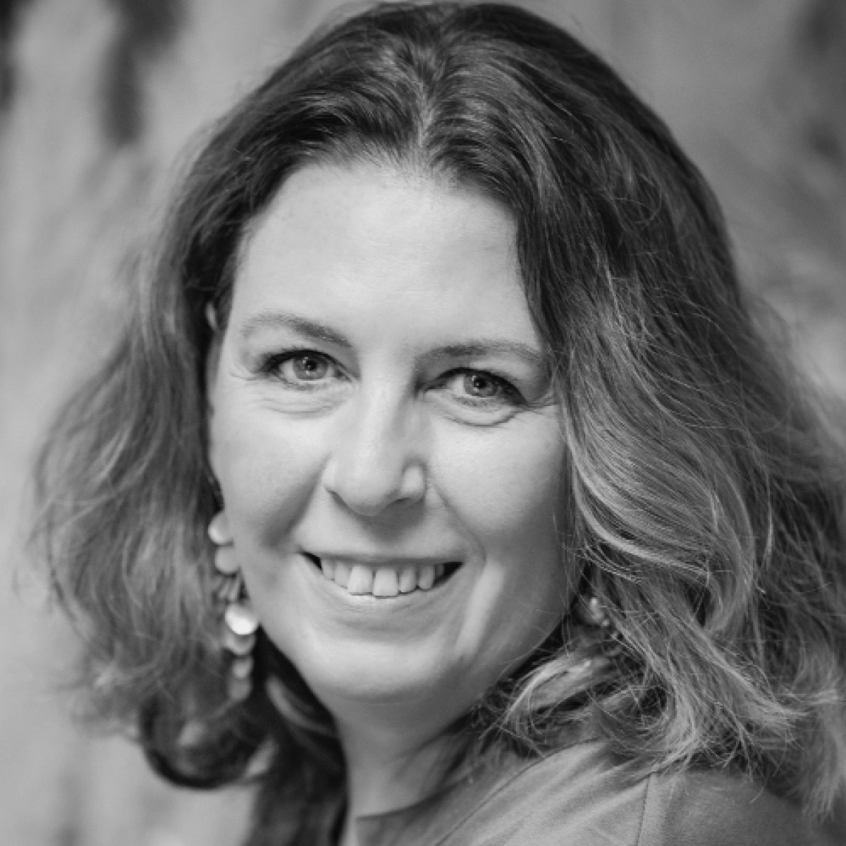 à la rencontre de l'artiste
                     Helena Beudaert                