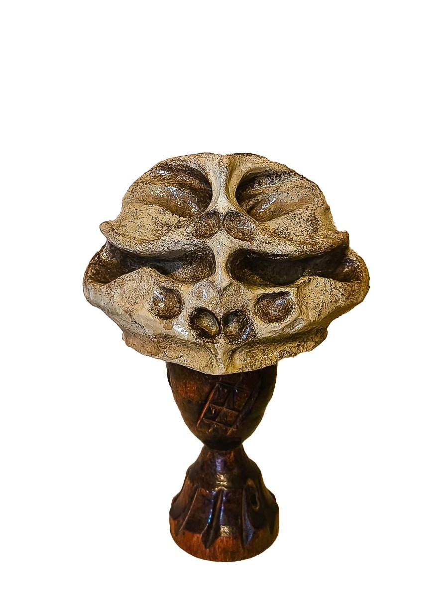 Is, de Helia Mey The Art Cycle