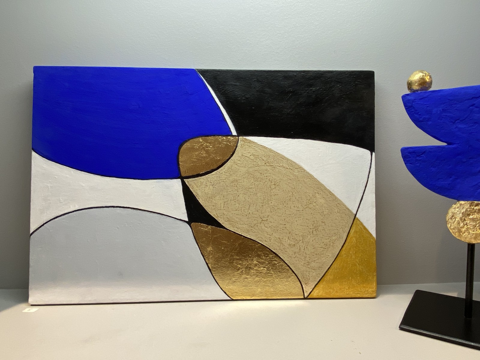 hiamdemeulenaere entrelacspeinturecontemporaine theartcycle photo_situation 2119786357.jpeg The Art Cycle
