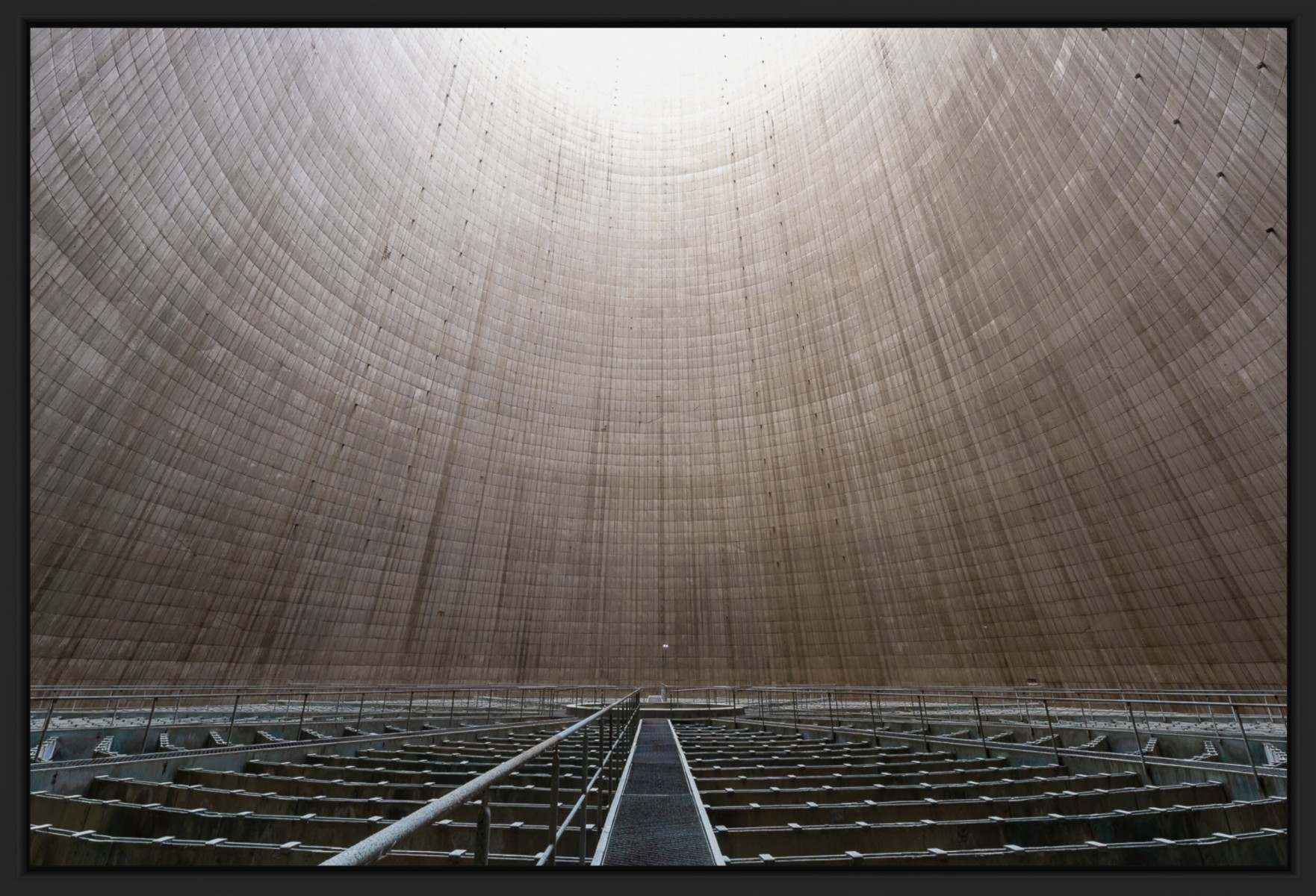 ilan_benattar coolingtower theartcycle photo_principale 1766304367.jpeg The Art Cycle
