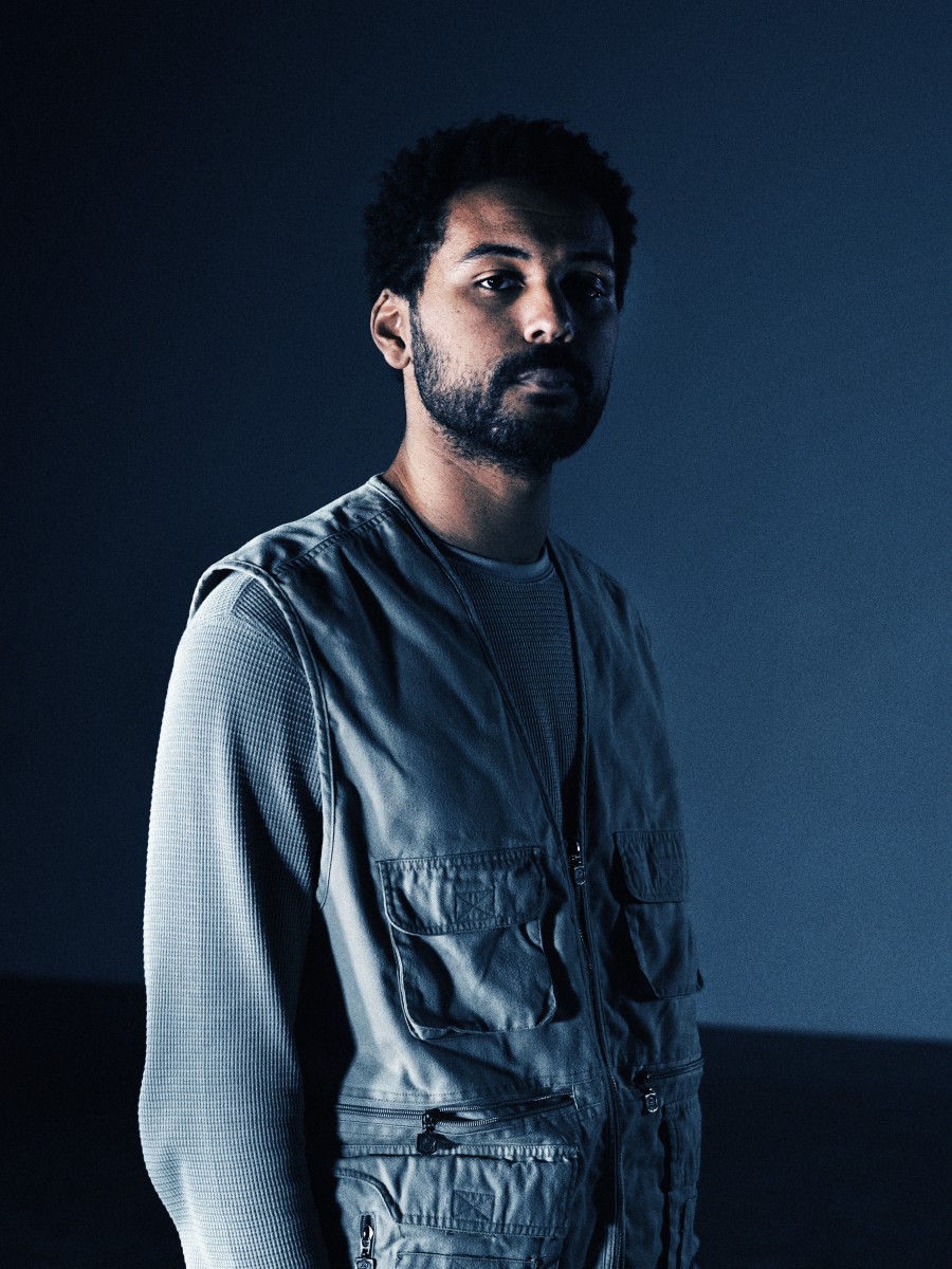 à la rencontre de l'artiste
                     Kanti                
