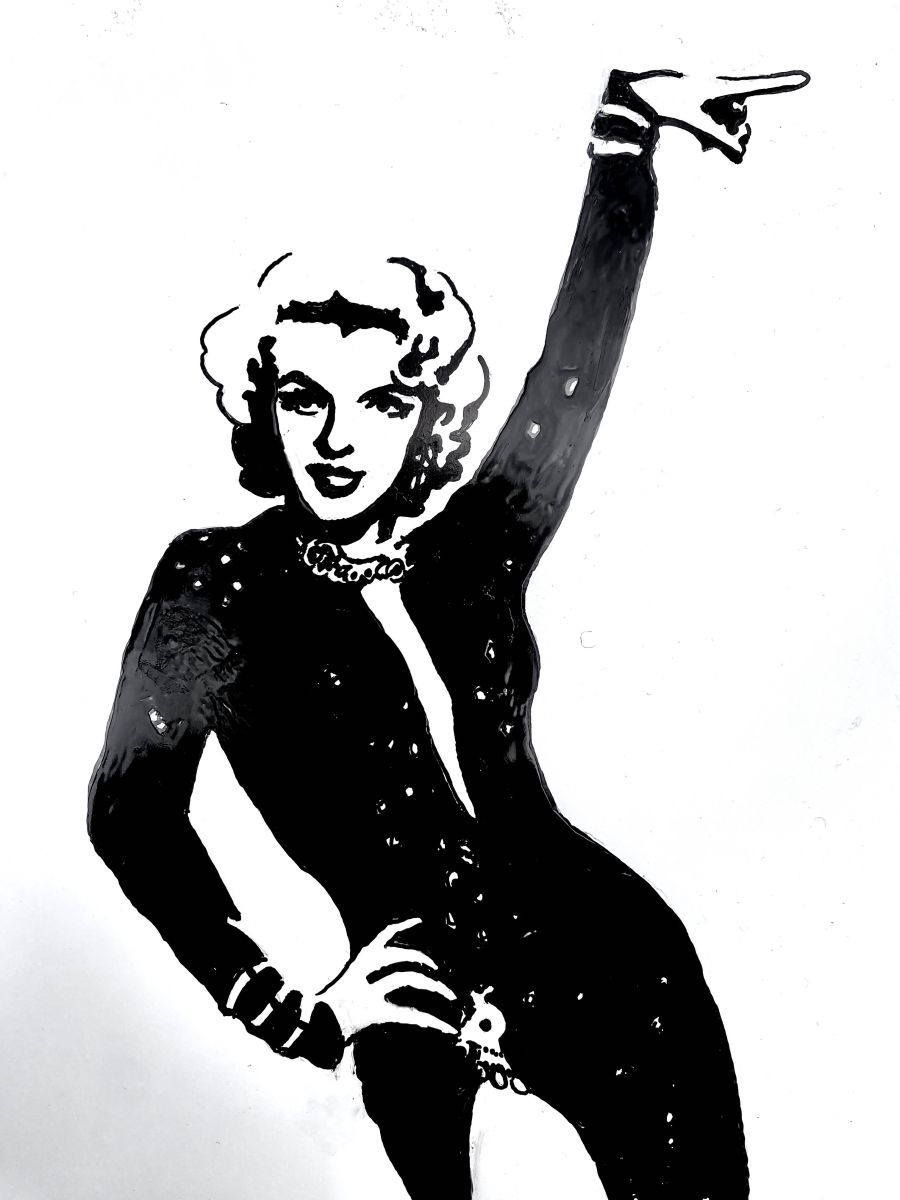 marinadh hommageamarilyn theartcycle photo_secondaire 1403571635.jpeg The Art Cycle