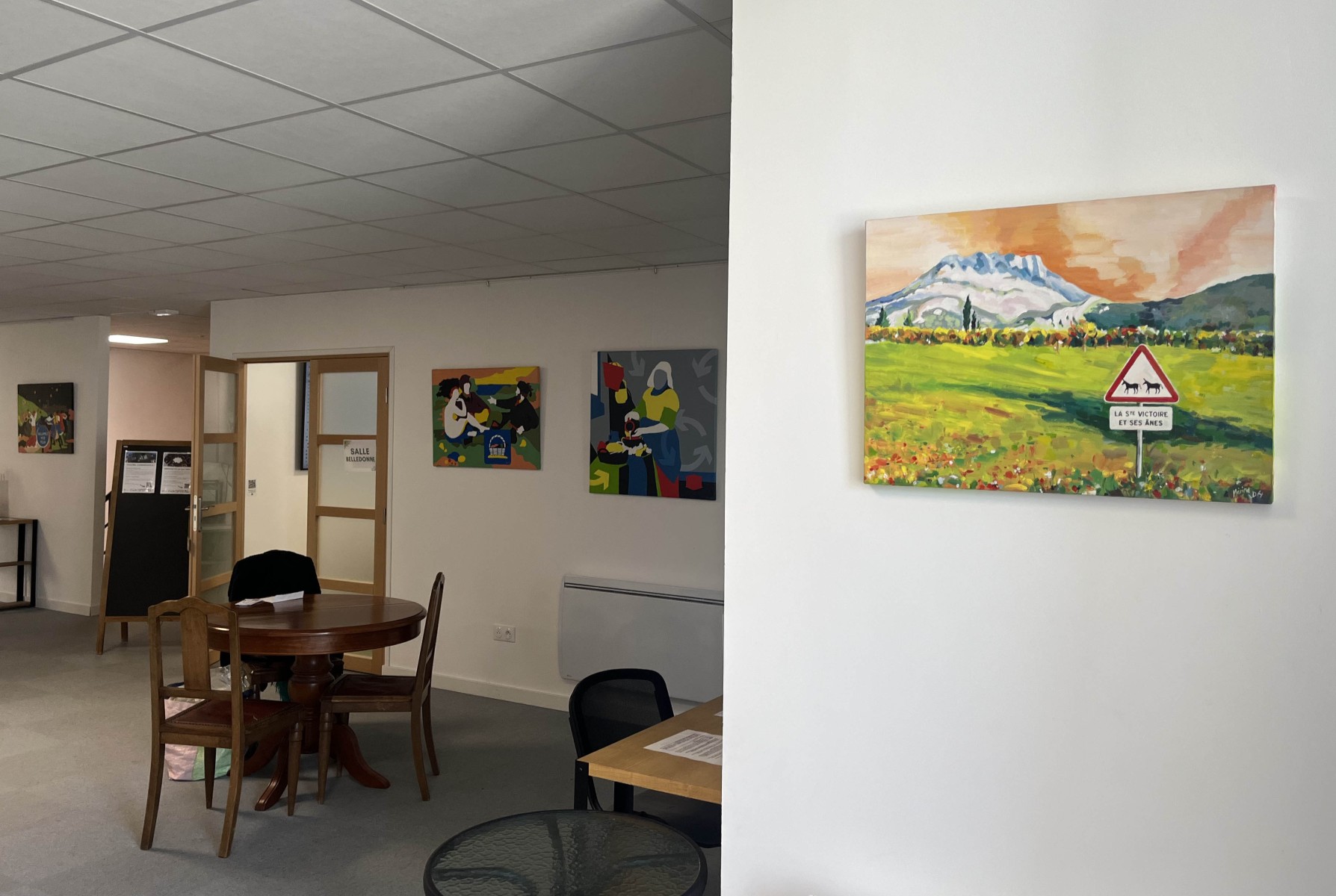 marinadh lasaintevictoireetcezanne theartcycle photo_situation 170239906.jpeg The Art Cycle