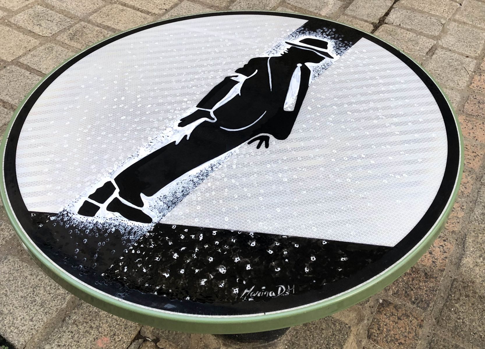 marinadh smoothcriminaldanse theartcycle photo_secondaire 47054529.jpeg The Art Cycle