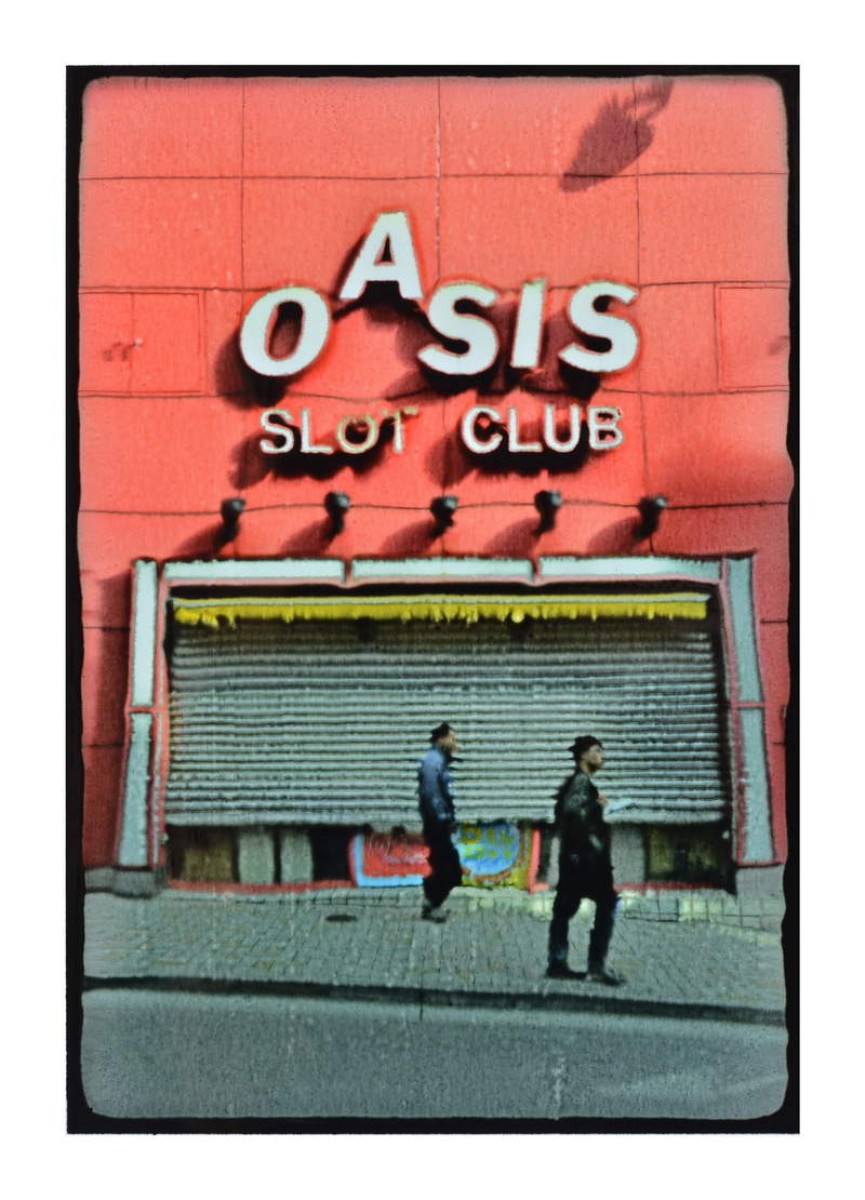 Oasis Slot Club Tokyo, de Michel Jolyot The Art Cycle