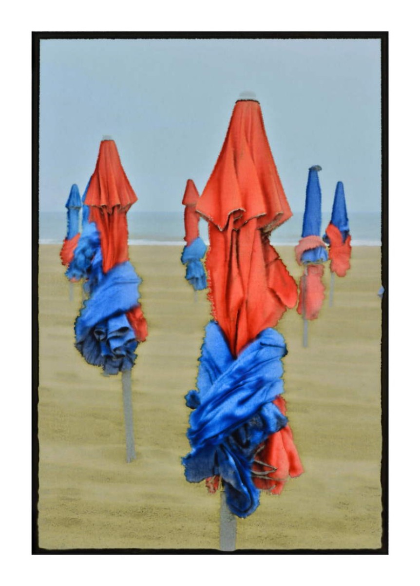 michel_jolyot parasolsdedeauville theartcycle photo_principale 1745031734.jpeg The Art Cycle