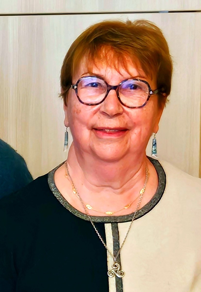 à la rencontre de l'artiste
                     Michèle B                