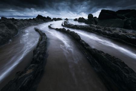 Leviathan, de David Bouscarle The Art Cycle