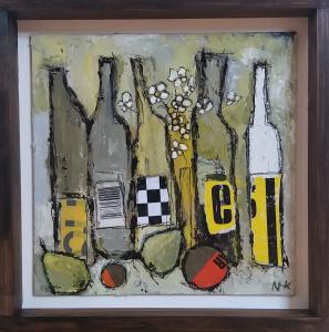 Bouteilles aux petites fleurs blanches, de Germain Henneka The Art Cycle