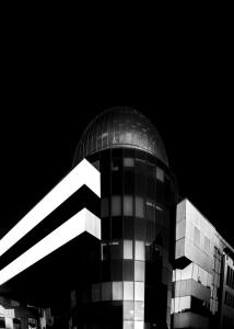 Shine in the darkness 1, de Philippe Verspeek The Art Cycle