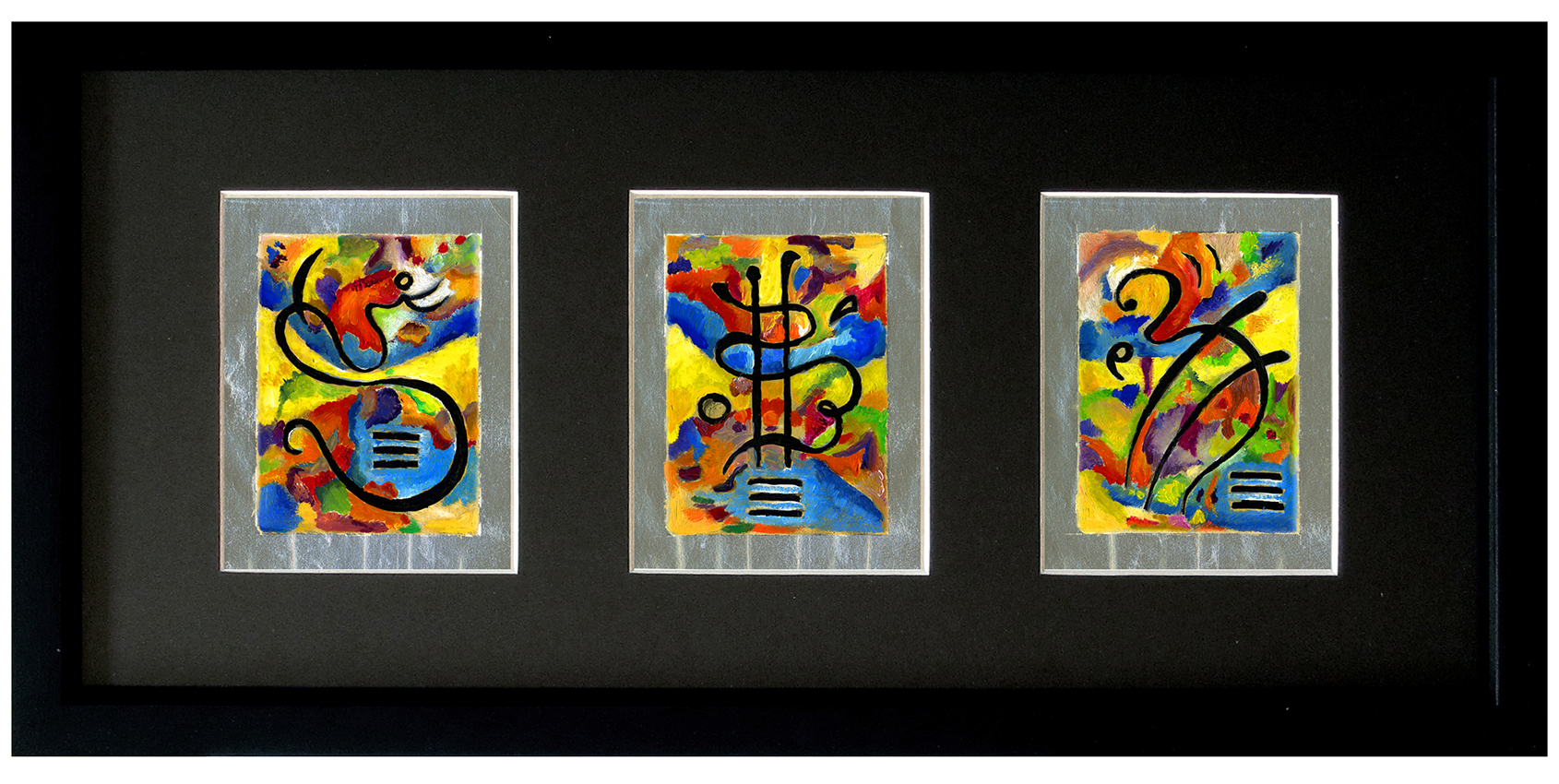 Portes bonheur (triptyque), de Sabine Hartmann The Art Cycle