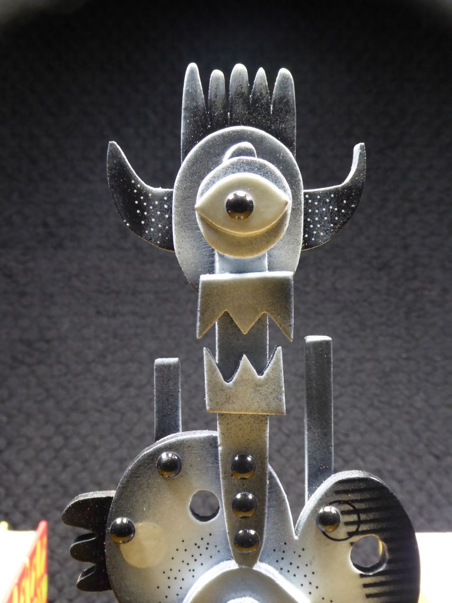 thierrycorpetditraymondx totemgoodluck theartcycle photo_secondaire 1193887395.jpeg The Art Cycle